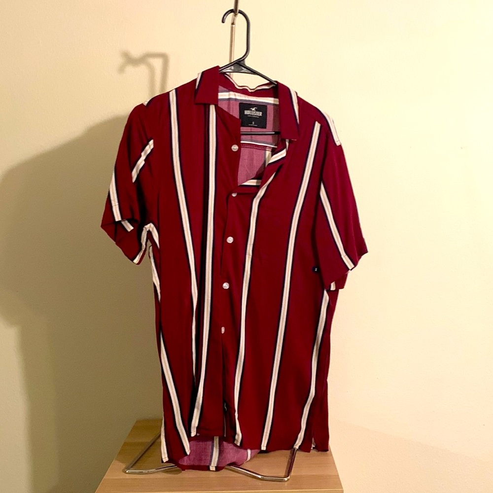 Hollister shirt